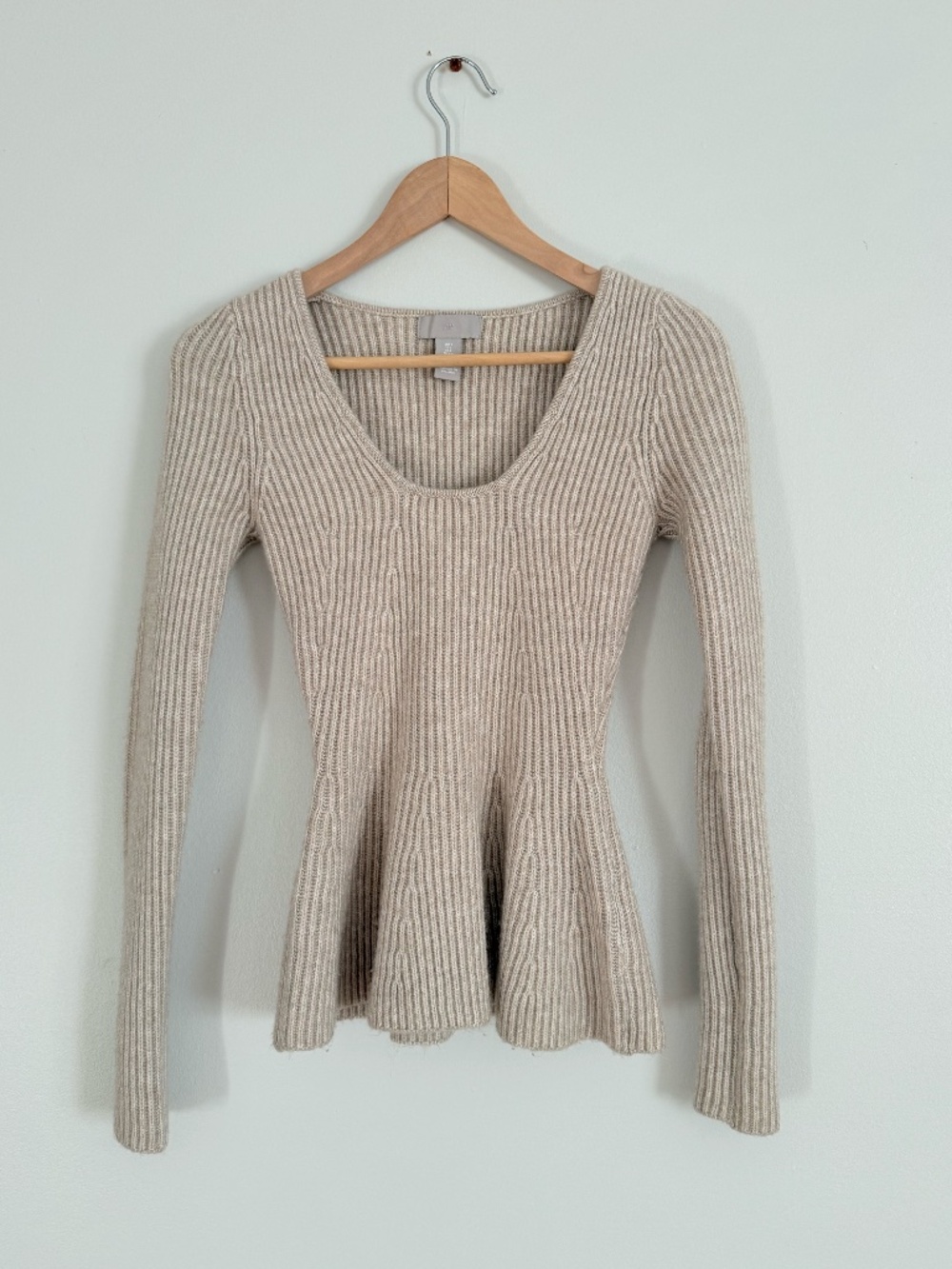 H&M Cream Peplum Top | Rib Knit Scoop Neck | Size S
